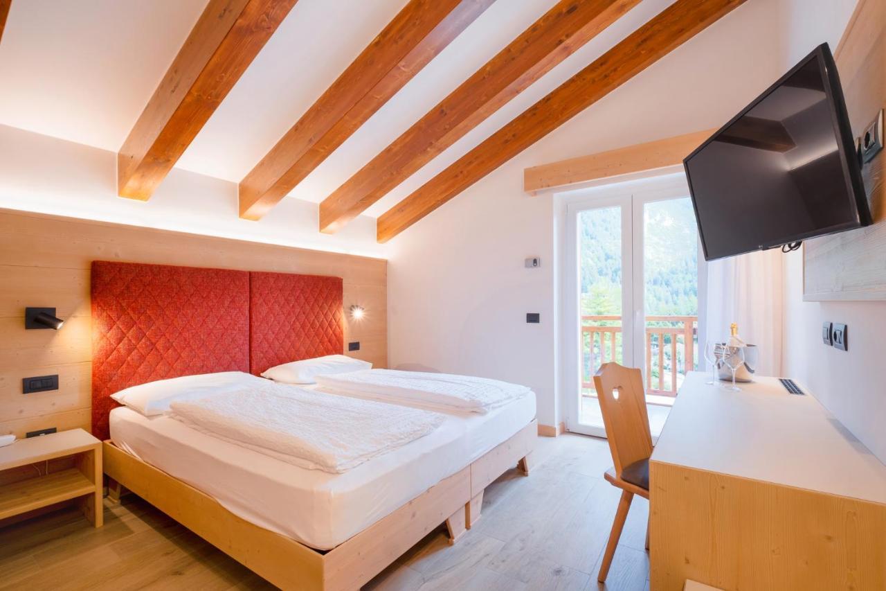 Hotel Zurigo Molveno Ngoại thất bức ảnh