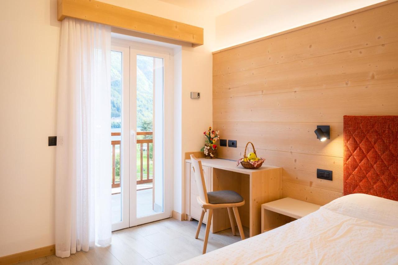 Hotel Zurigo Molveno Ngoại thất bức ảnh